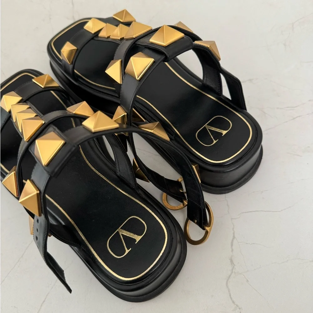Valentino 38 Gladiator Sandals Like New - Picture 6 of 7